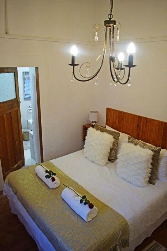 Flowerbox Cottages Mossel Bay Exterior photo